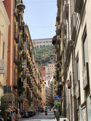 A casa di Nonna Ida, nel cuore pulsante di Napoli, Napoli